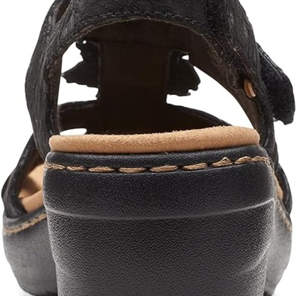 NWT Clarks Collection Women's Size 8 Med BLACK TEXTILE Floral Detail Sandals - Picture 6 of 12